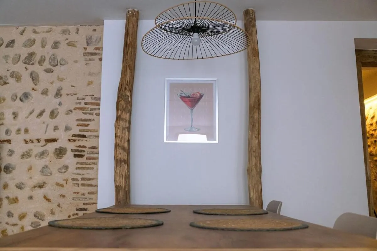 Appartement Charmant Tournay Apartmán